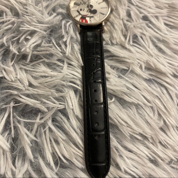 Mickey Mouse Black Watch - Picture 5 of 8